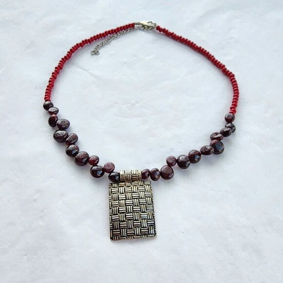 Vintage Genuine Garnet Stone Beaded Choker Necklace Pendant With Motif 16" Red - Picture 2 of 10